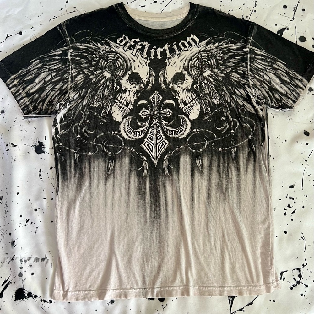 Affliction Men's Black and White Skull Graphic Tee